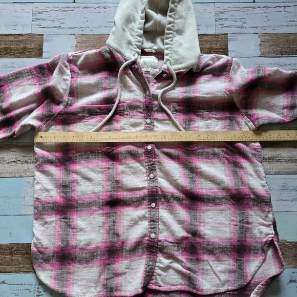 American Eagle Outfitters Kids Pink Plaid Hooded Button-Up Shirt - Picture 4 of 5